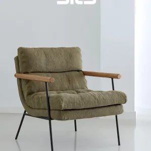 ✨ Découvrez le fauteuil Bill @sits_furniture ✨

Un clin d’œil chic aux seventies, revisité avec le sens du détail et le confort...