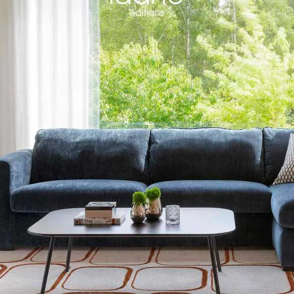 ✨ Douceur et graphisme avec Retba ✨

Avec ses motifs arrondis, le tapis Retba de chez @idaho_editions apporte élégance contemporaine et une... Galerie Instagram