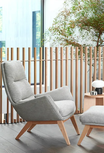 Fauteuil en velours, cuir ou tissu : comment bien choisir sa matière en 2026 ?